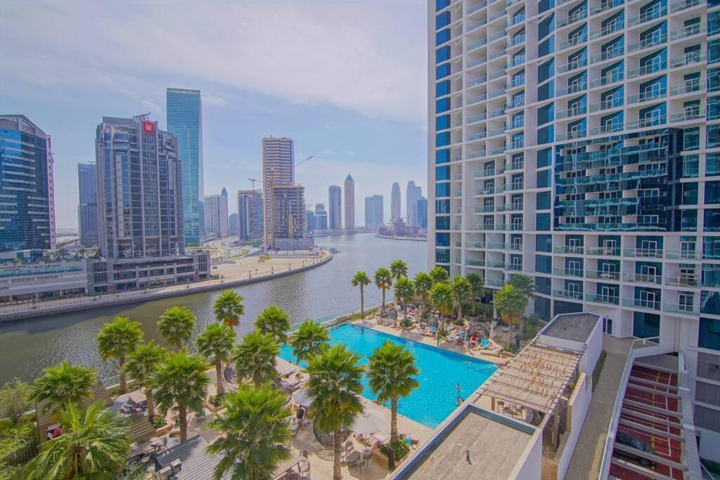 Luxury Hotel Apartment With A Canal View Dubái Exterior foto
